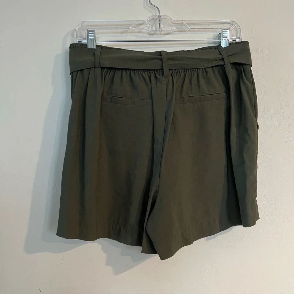 A New Day-Women's High-Rise Pleat Front Shorts - Olive, Size: M - Picture 5 of 11
